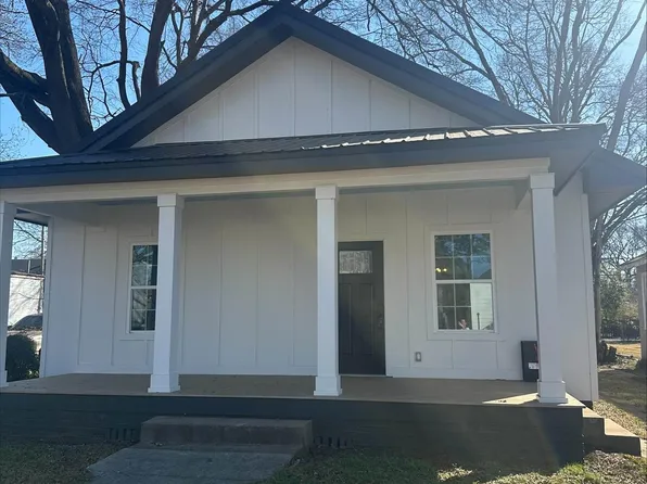 1009 Johnston St SE, Decatur, AL 35601
