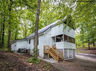 385 Westwood Acres Dr, Scotts Hill, TN 38374