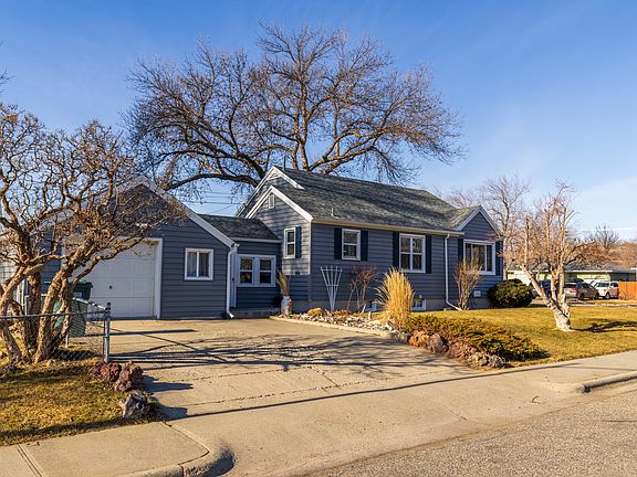 2nd image of 1204 Avenue E #A
