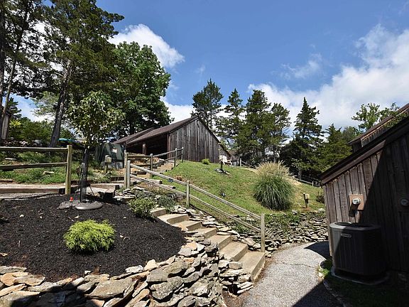 2nd image of 9359 S Pointe Lasalles Dr