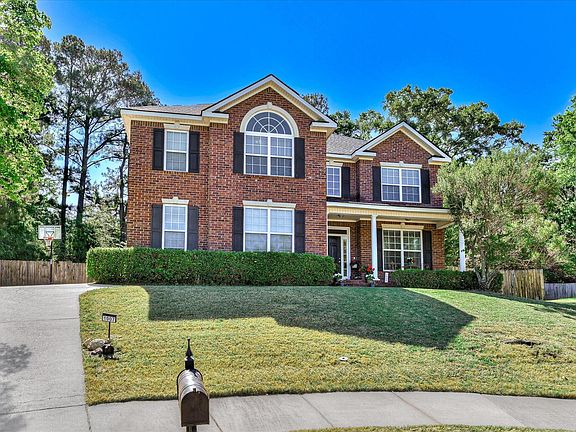 3rd image of 1007 Dorset Lane