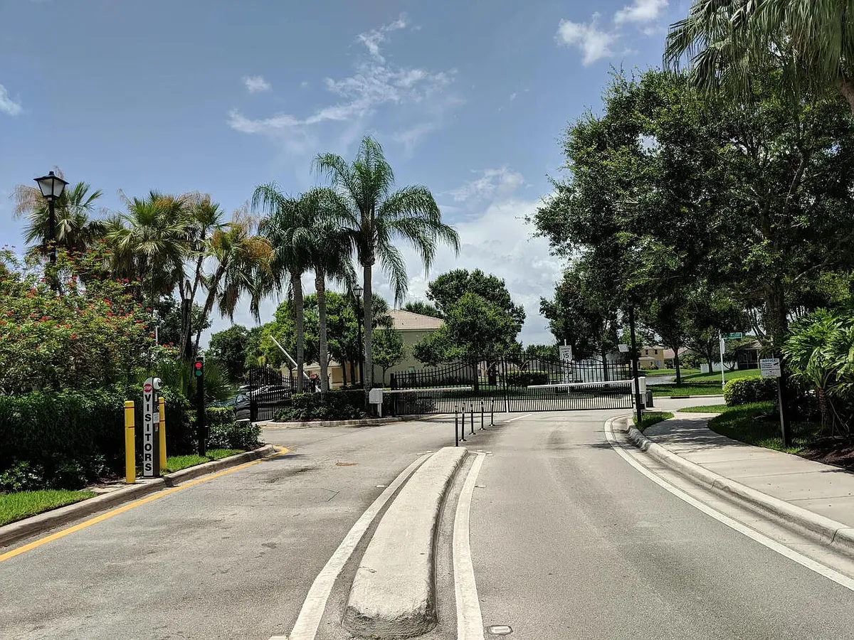 Building Photo - 4814 NW 58th Mnr