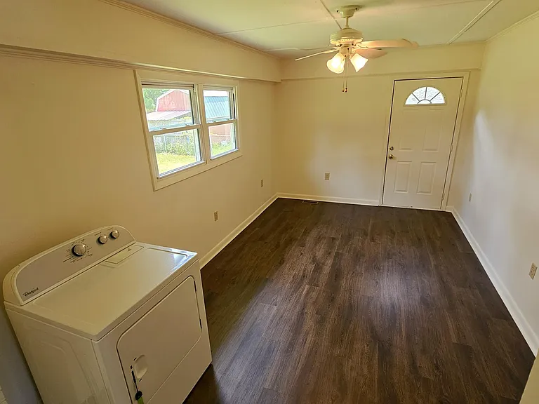 108 Princeton Dr — Photo 14