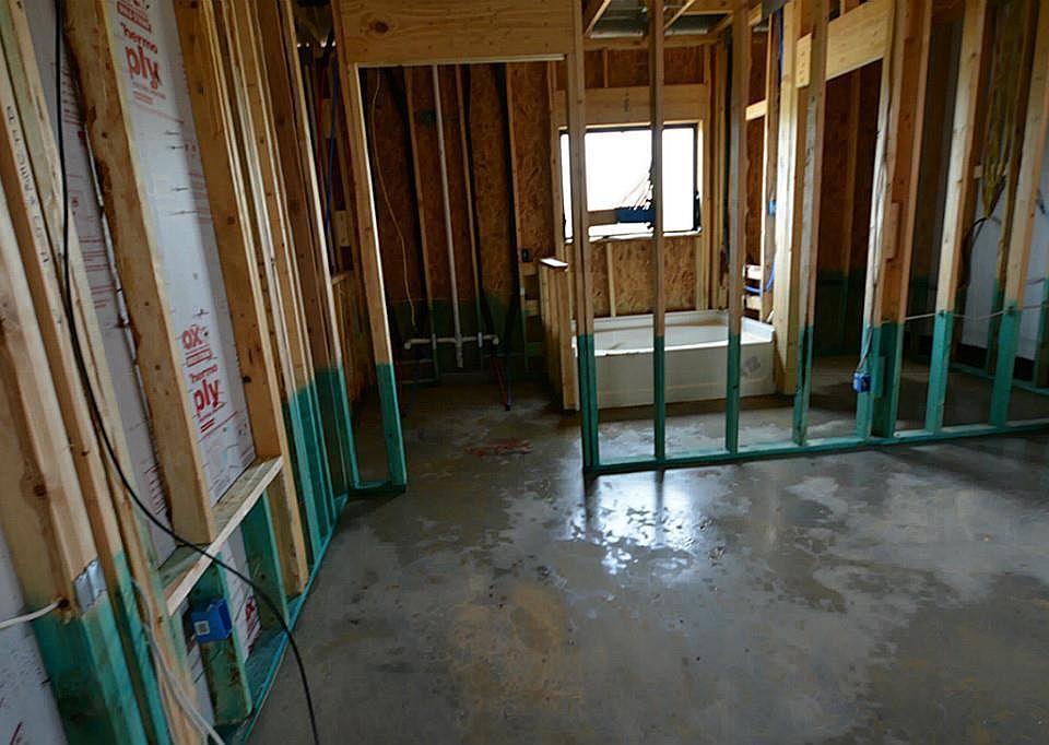 1st image of 13939 Carncross Ct
