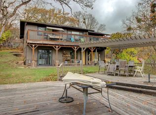 3701 Ross Ln, Central Point, OR 97502