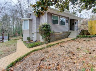 160 Outer Dr, Oak Ridge, TN 37830