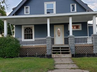 107 Holly St, Muscatine, IA 52761