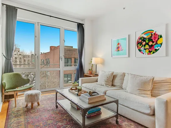 415 Leonard St APT 5F, Brooklyn, NY 11222