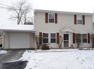 12 Pinehurst St, Elmira, NY 14905