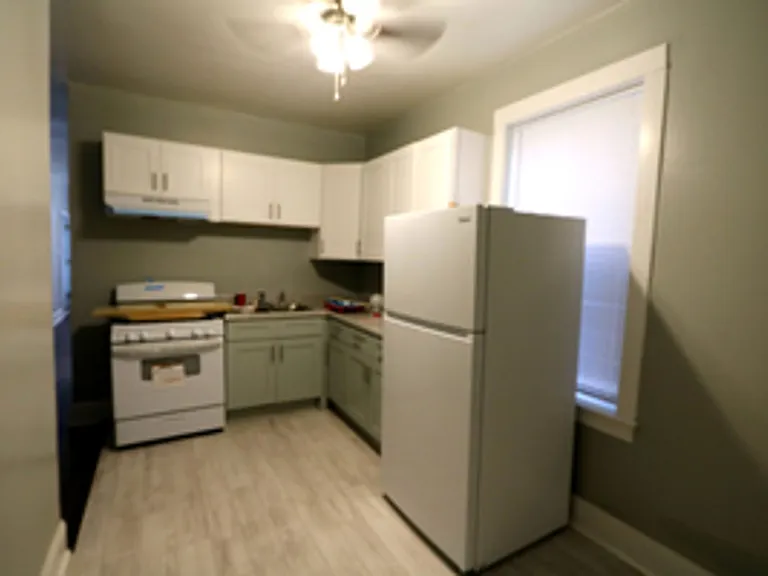 8420 S Manistee Ave — Photo 13