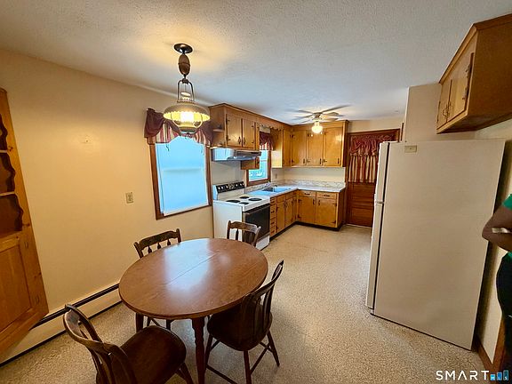 4th image of 1130-B Blue Hills Avenue