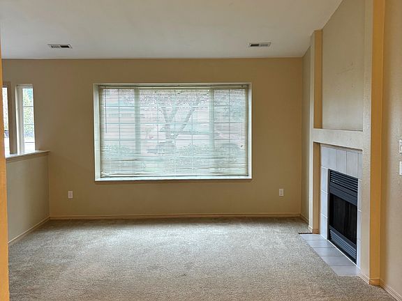 2nd image of 13520 107th Avenue Ct E