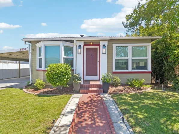 8653 Washington Ave, La Mesa, CA 91942