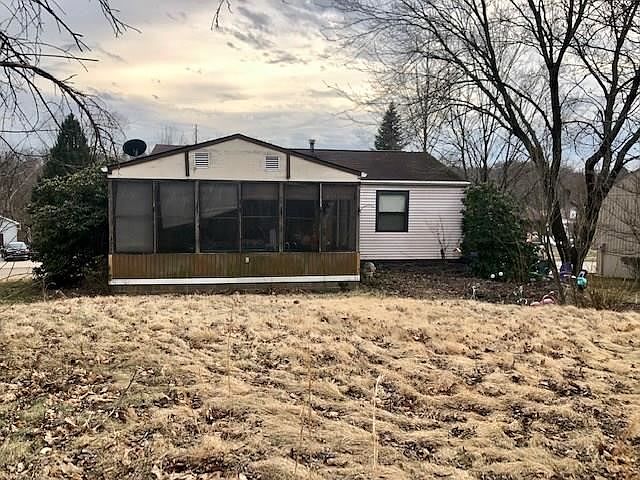 2nd image of 3234 Bradbury Dr