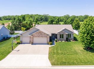 1543 Remington Rd, Neenah, WI 54956
