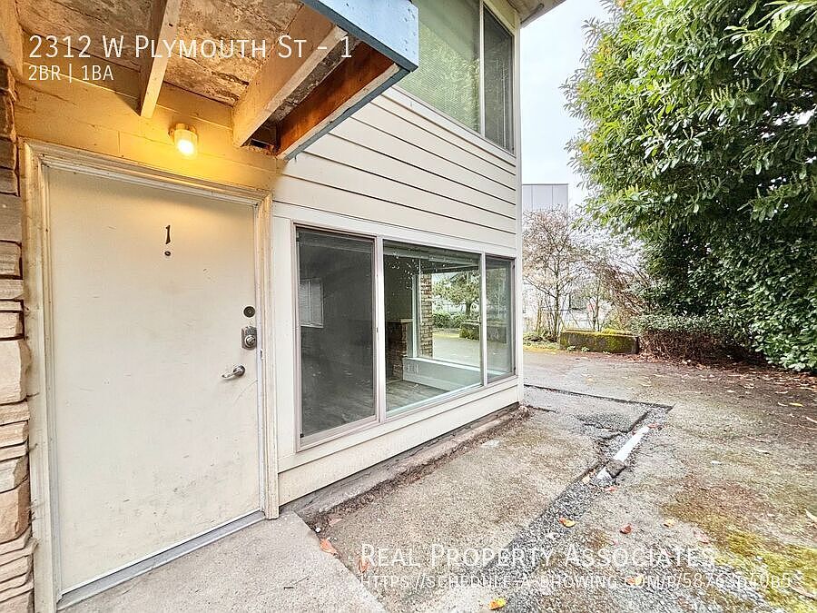 1st image of 2312 W Plymouth St APT 1