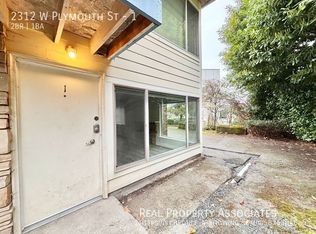 2312 W Plymouth St APT 1, Seattle, WA 98199