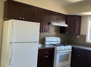 1310 Carol St, Park Ridge, IL 60068