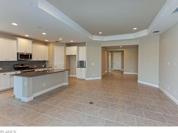 3rd image of 17819 Vaca Ct