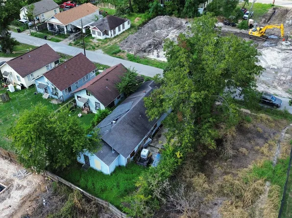 3322 Rosalie St, Houston, TX 77004