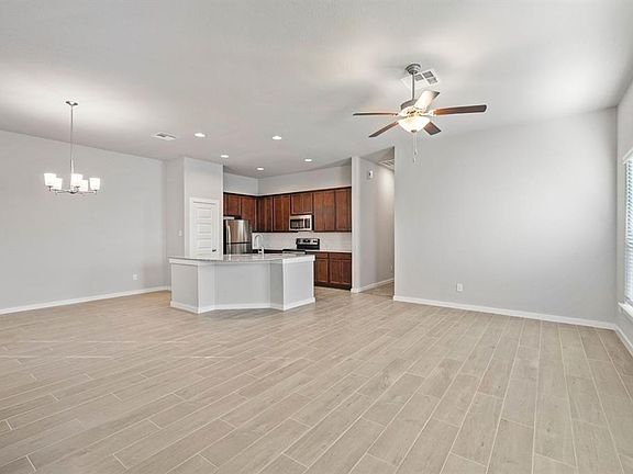 3rd image of 9709/13 Grosbeck Ln