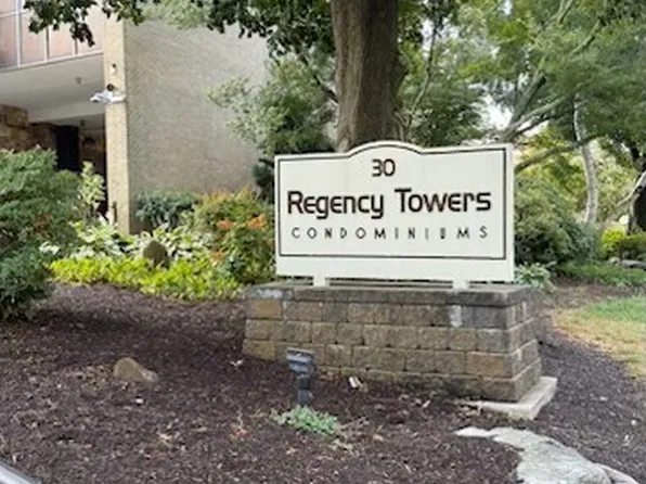 30 Woodland Street APT 4G, Hartford, CT 06105