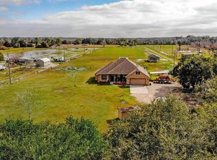 4885 County Road 172, Alvin, TX 77511
