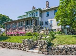 8 Meade Ave, Hull, MA 02045