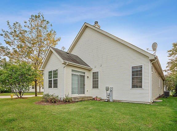 4th image of 16341 Montclare Lake Dr