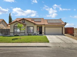 800 Place Rd, Los Banos, CA 93635