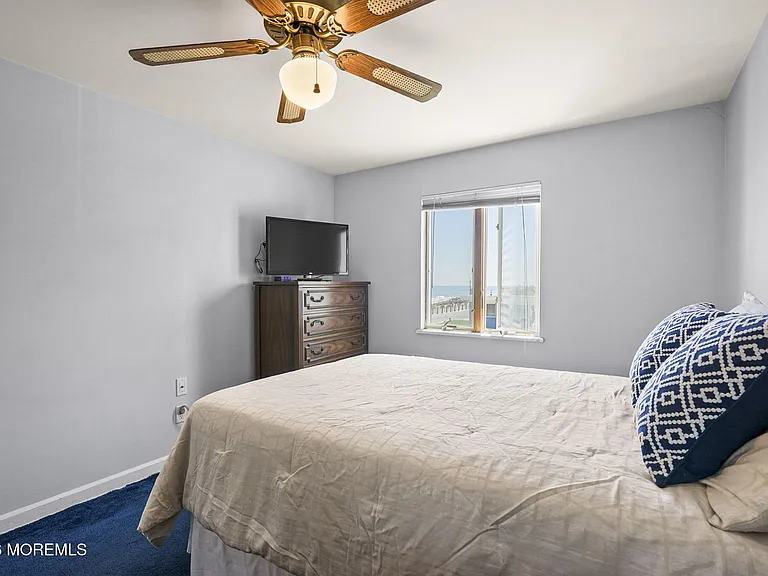 5 Vine Ct — Photo 11