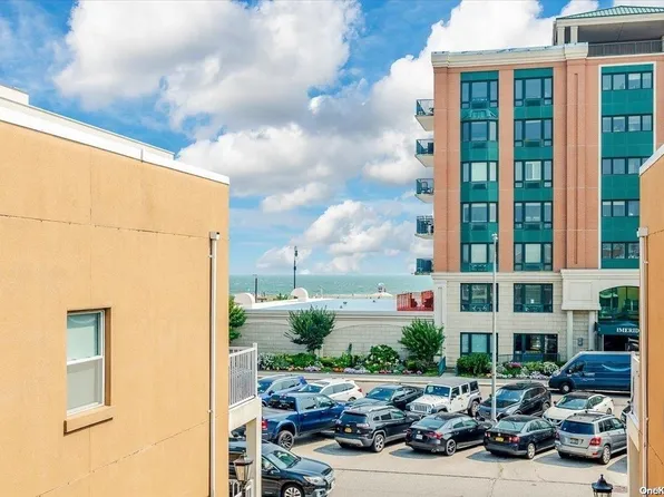 251 W Broadway #305, Long Beach, NY 11561