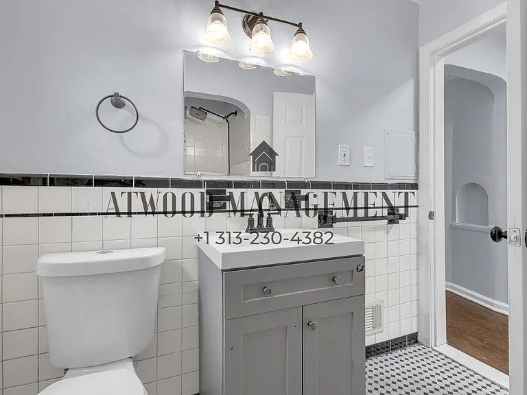 9755 Wayburn St — Photo 13