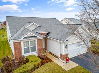 2638 Venetian Ln, Elgin, IL 60124