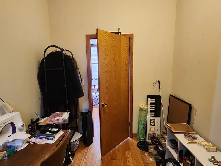 1241 N Wolcott Ave #1 — Photo 14