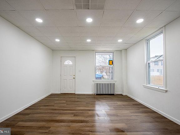 5th image of 508 Eshelman St