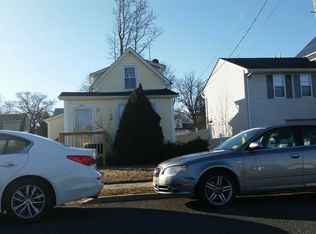 294 W Clinton Ave, Bergenfield, NJ 07621