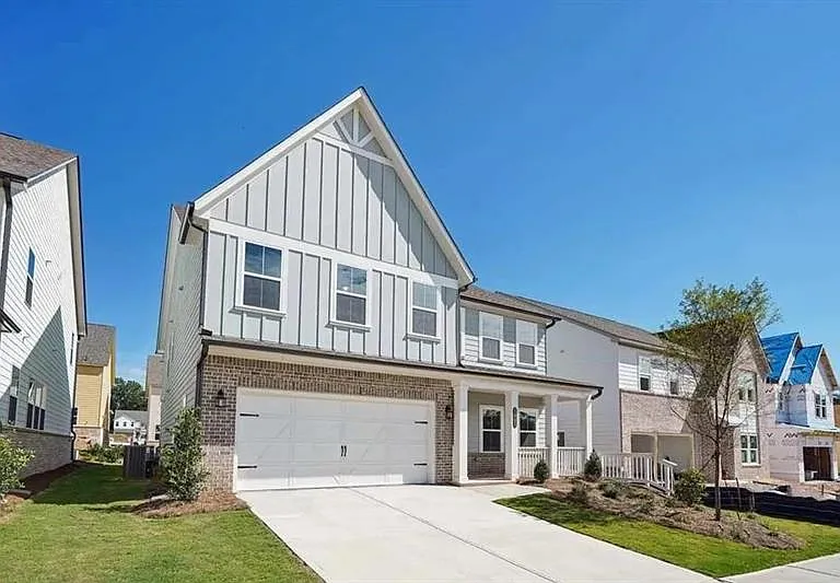 5445 Hargrove Way — Photo 2