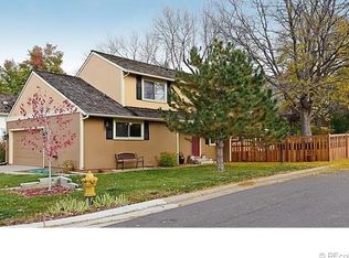 935 W Peakview Cir, Littleton, CO 80120