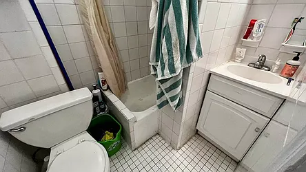 Rented by HOLTON REAL ESTATE INC.