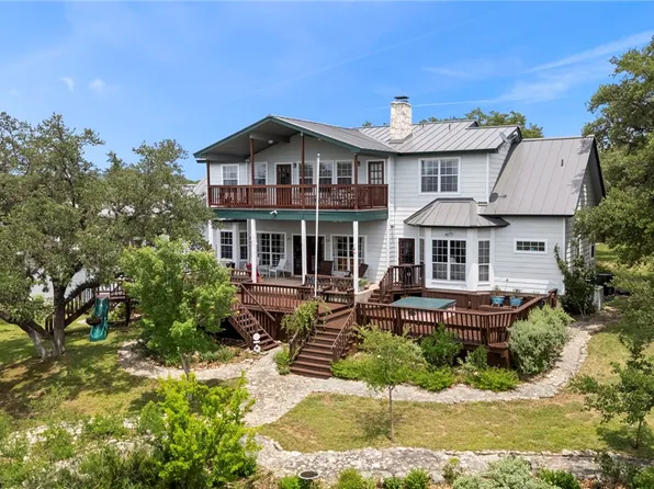 125 Northlake Cv, Lakehills, TX 78063