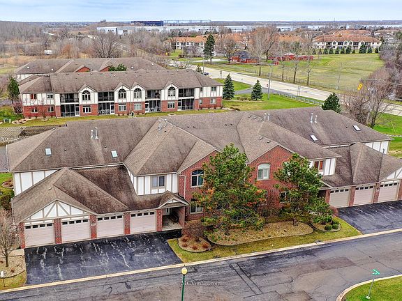 3rd image of 6297 Misty Pines Ct Unit 1