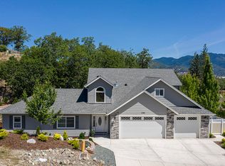 2286 SE Wyndham Way, Grants Pass, OR