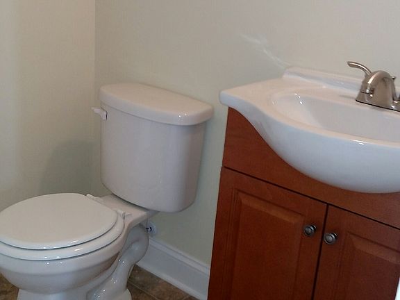 5th image of 2210 Beau Ln
