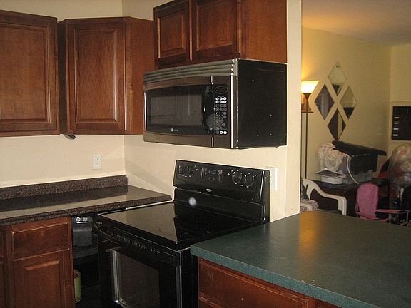 2nd image of 4721 Leila Ave