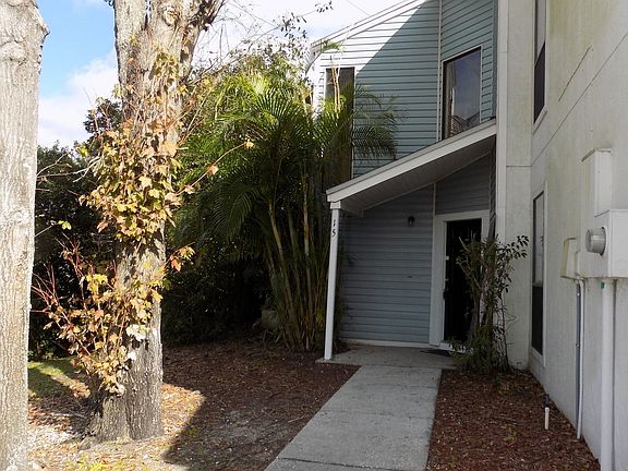 2nd image of 222 Carpenters Way APT 15