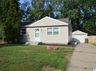 3935 N 11th St, Lincoln, NE 68521