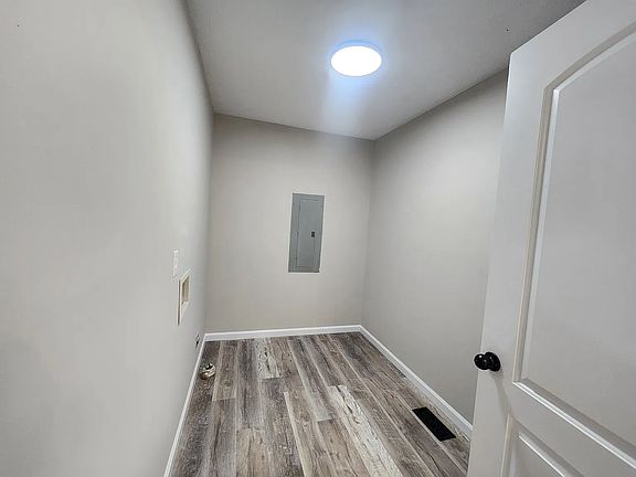 5th image of 318 Cayenne Dr