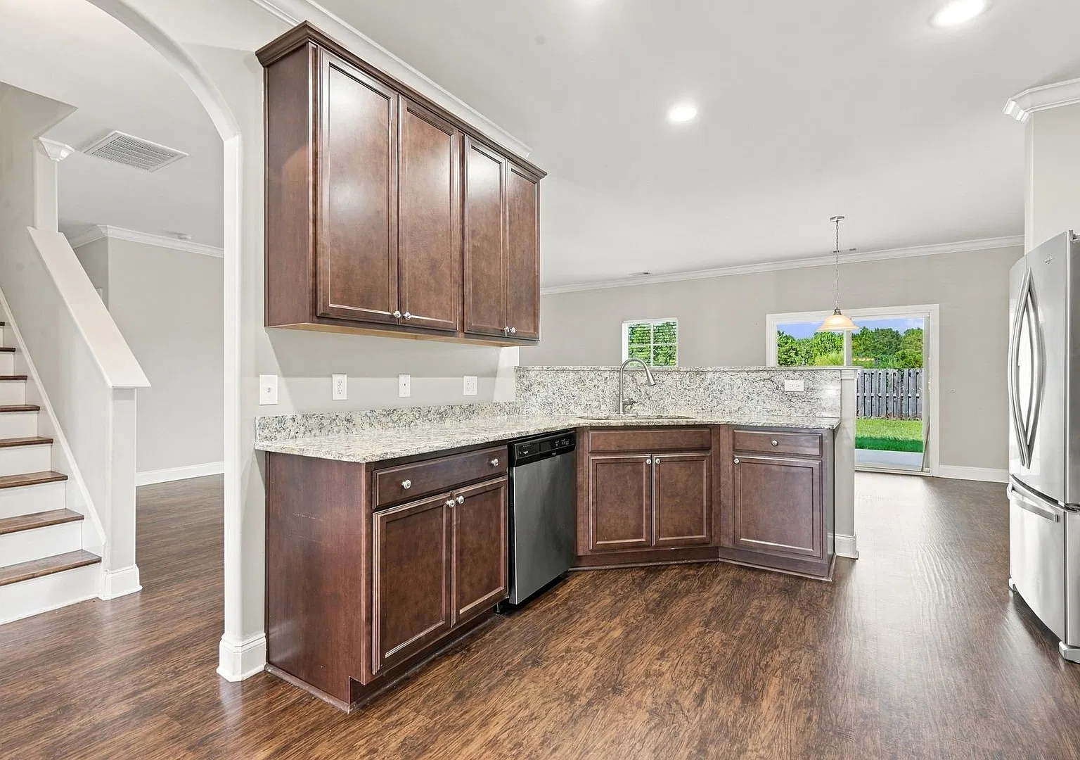 RLR 36 - 135 Greystone Drive — Photo 4