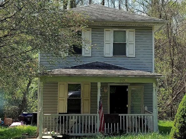 809 Petersville Rd, Brunswick, MD 21716